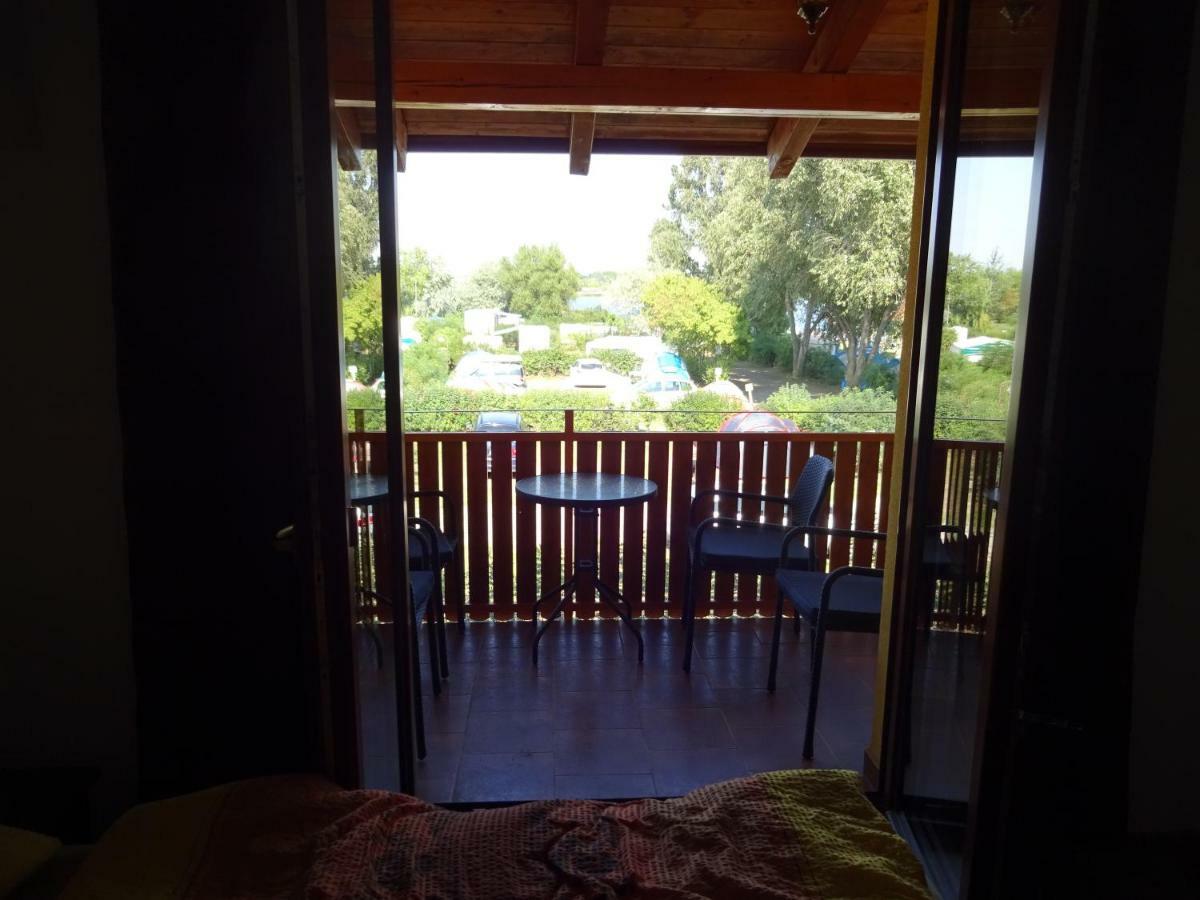 Penzion U Raka Pasohlávky Exterior foto